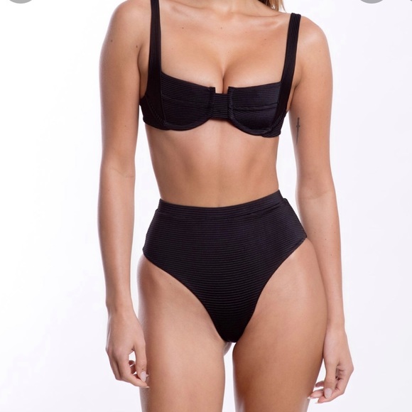 TJ SWIM Estelle black ribbed two piece high waisted bikini - Picture 4 of 5